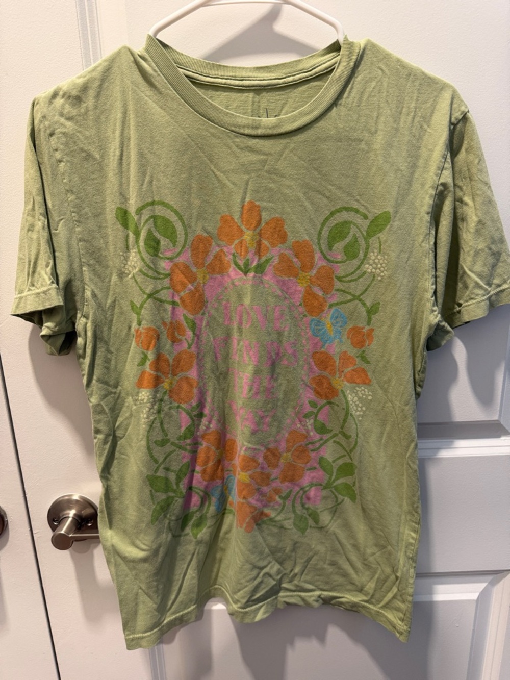 Green Floral Graphic Tank Top - LOVE FINDS THE WAY